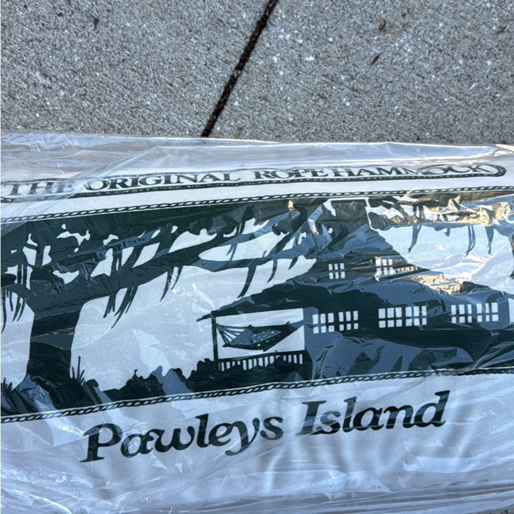 Pawleys Island Hammock - Picture 4 of 5